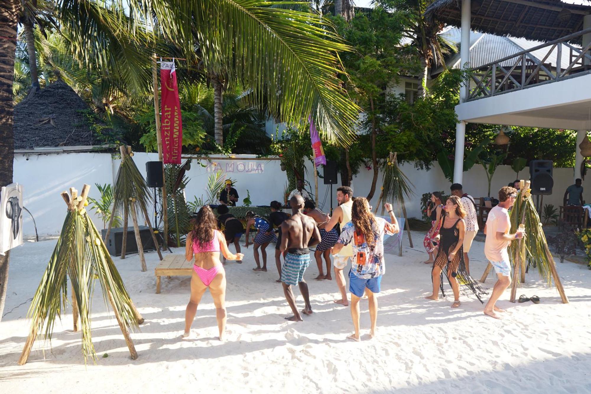 Sky & Sand Zanzibar بواني ماكهانجاني المظهر الخارجي الصورة